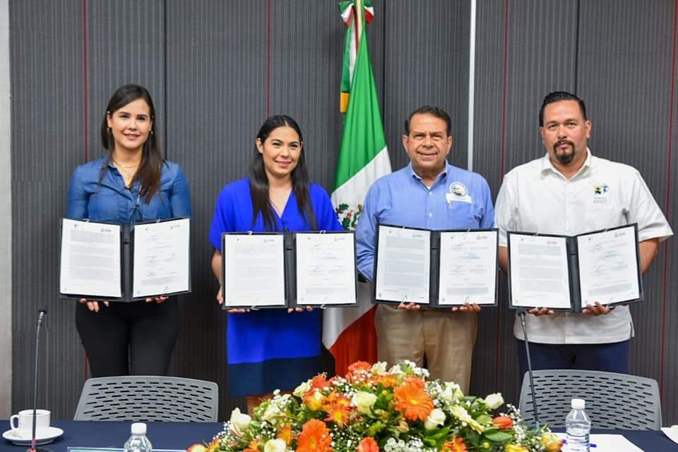 Gobierno de Colima Firma acuerdo con Asipona y Copoma para mejorar el puerto de Manzanillo